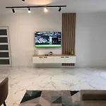 Apartment Stars