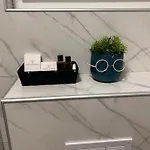 Apartment Stars